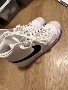 Nike White Black High-Top Athletic Sneakers